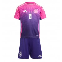 Camiseta Alemania Toni Kroos #8 Segunda Equipación Replica Eurocopa 2024 para niños mangas cortas (+ Pantalones cortos)